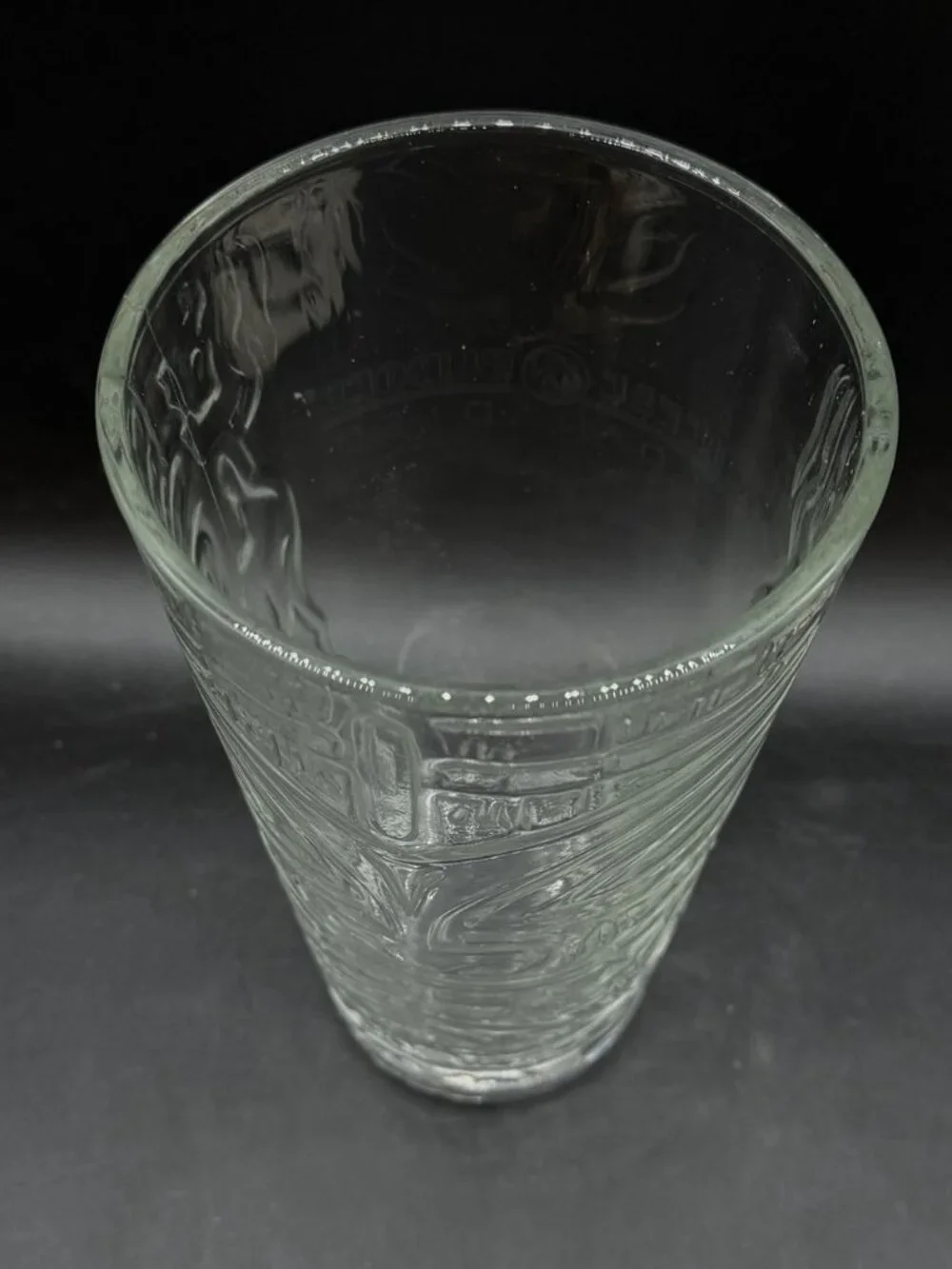 Tiki Aloha Spirit Cheeseburger in Paradise Maui Hawaii Pint Glass